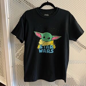 Star Wars MAD Engine Baby Yoda Tee Size Medium Gender Neutral in Black Cotton